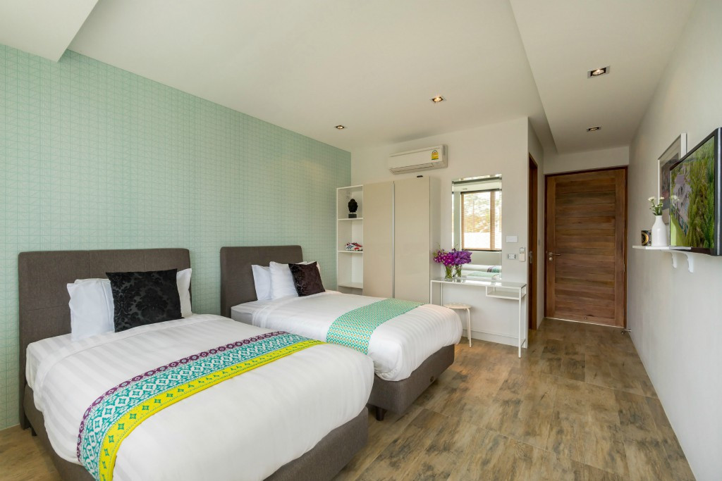 Picture of Asitange 5 bedrooms villa