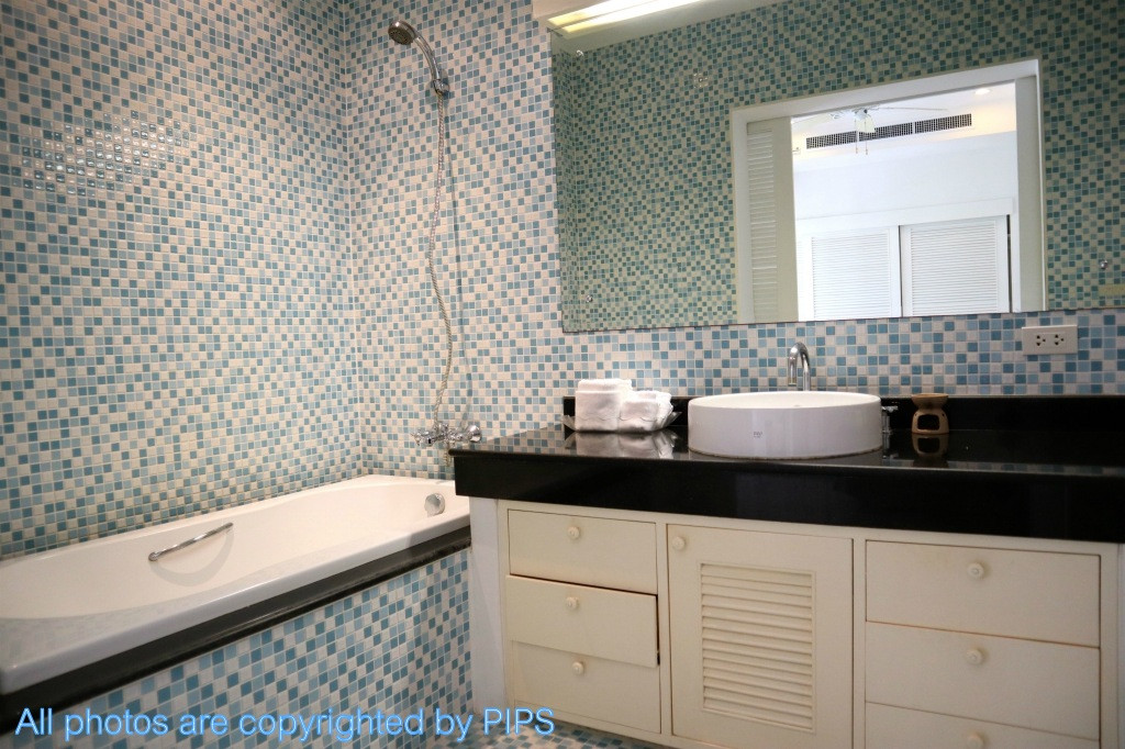 Picture of Ocean Breeze 1C